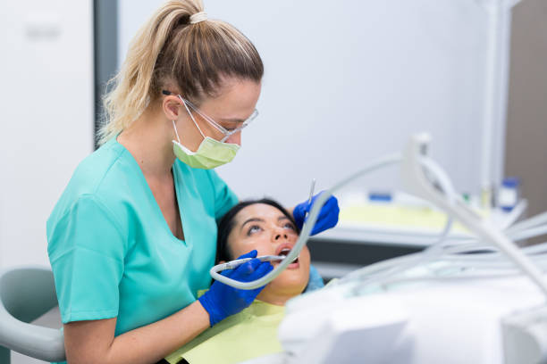 Best Emergency Treatment for Dental Infections or Abscesses in North Lindenhurst, NY